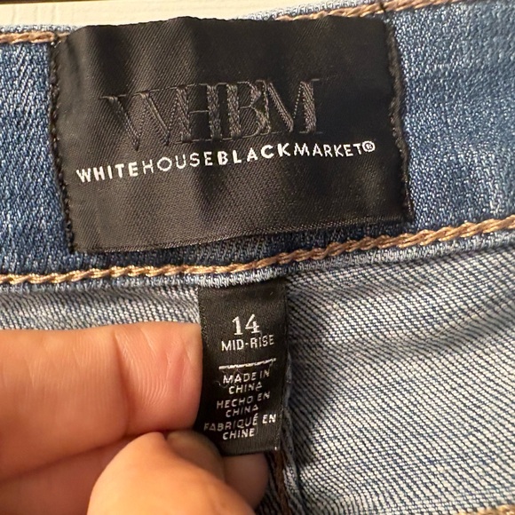 White House Black Market crop jeans with beaded gold  size 14 EUC - Picture 10 of 10
